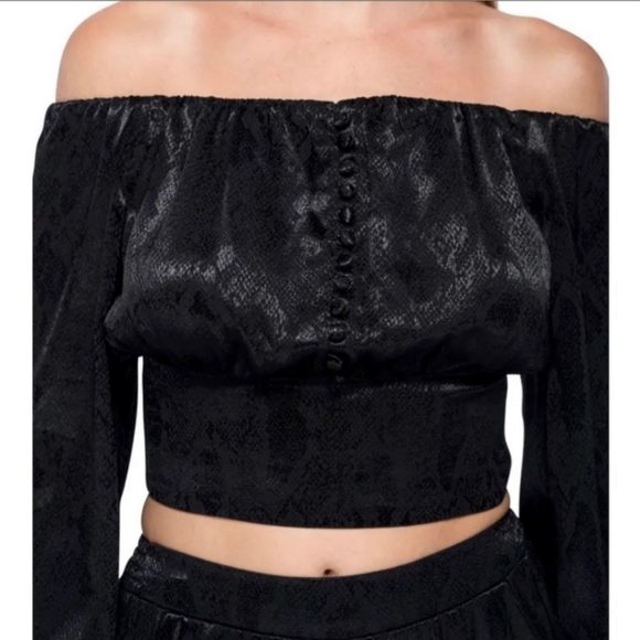 AFRM Small Black Off the Shoulder Top - Picture 1 of 5
